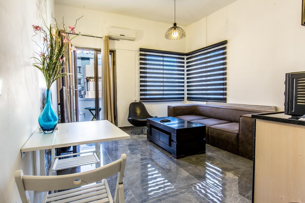 Sunset Beach Apartments Tel Aviv Exterior photo